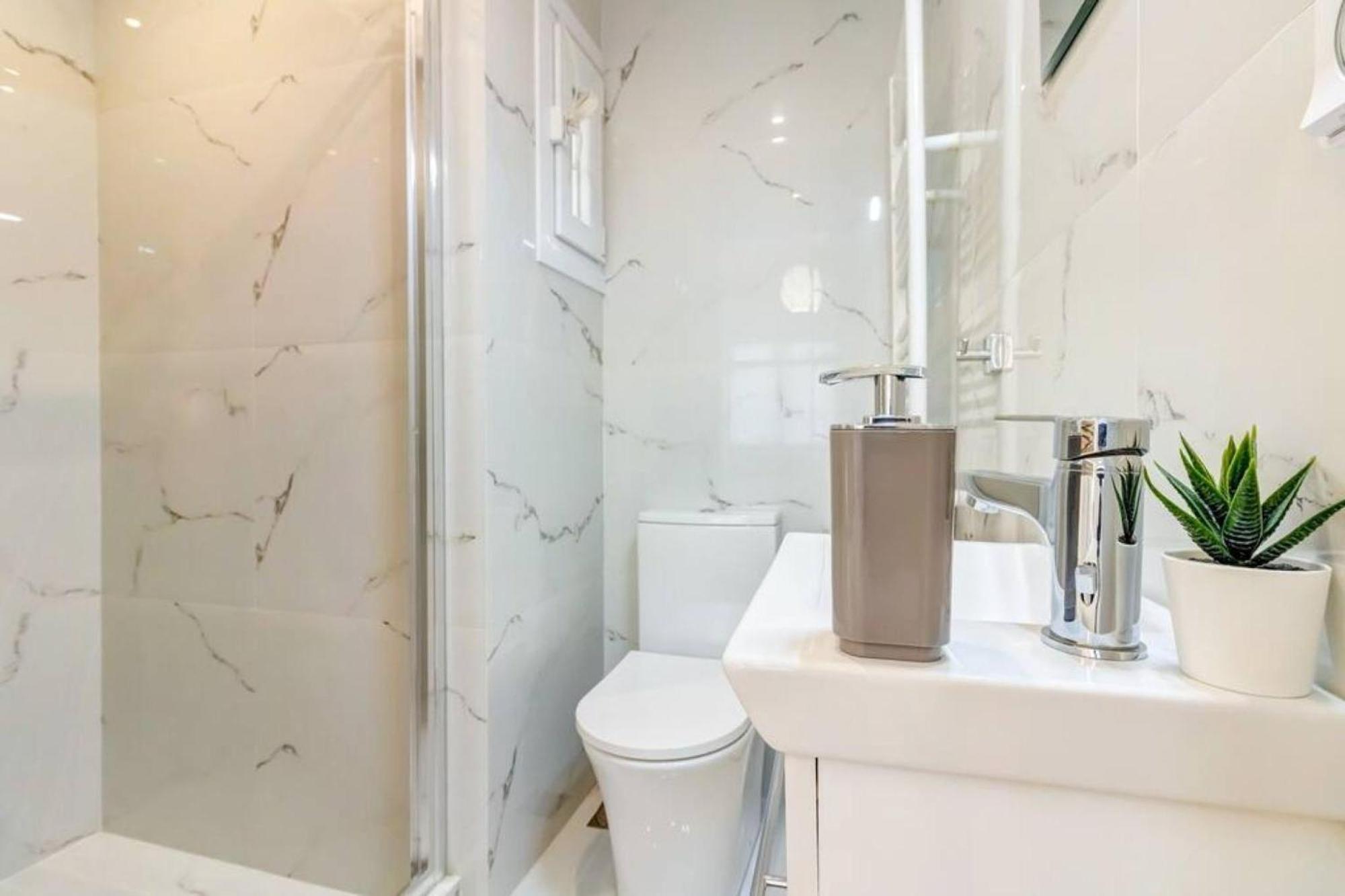 Апартаменты Koukaki Lux 2Bd 1Master Ap Next To Acropolis Афины Экстерьер фото
